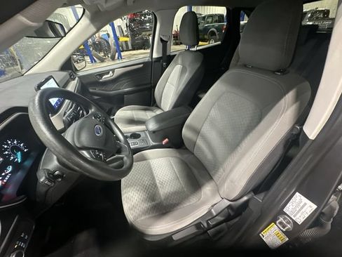 Used 2021 Ford Escape SE FWD image 17