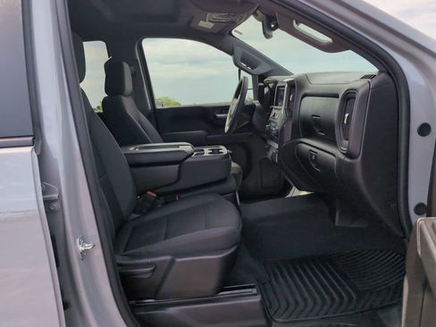 Used 2025 Chevrolet Silverado 2500 Custom w/ Custom Value Package AWD/4WD image 28