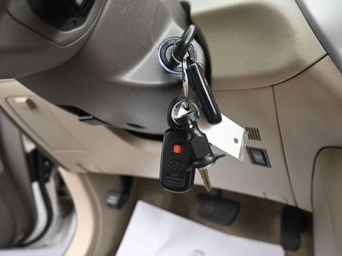 Used 2007 Toyota Highlander 2WD image 21