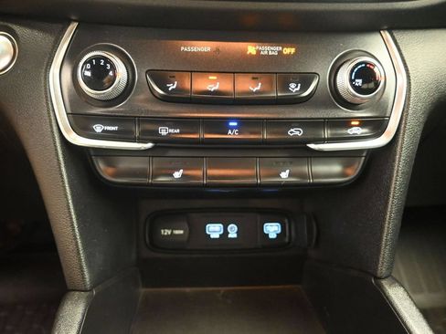 Used 2020 Hyundai Santa Fe SEL AWD/4WD image 18