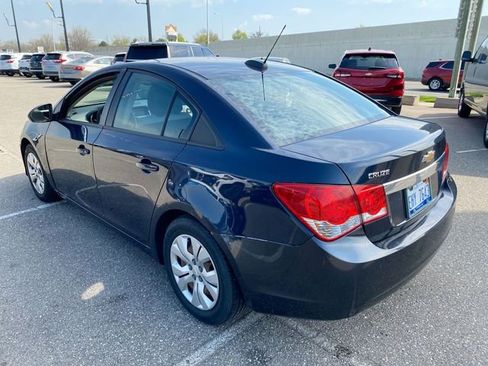 Used 2016 Chevrolet Cruze LS FWD image 19