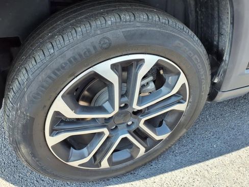 Used 2022 Jeep Compass Limited image 7