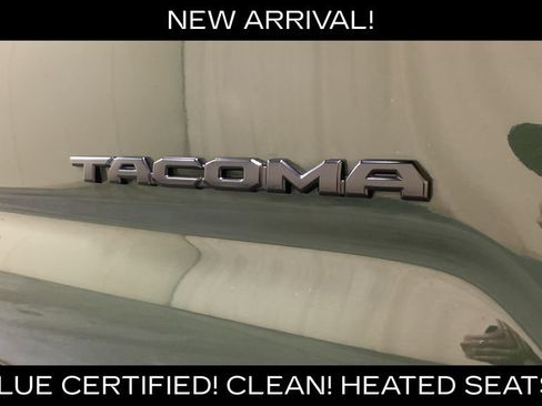 Used 2021 Toyota Tacoma TRD Sport w/ Technology Package AWD/4WD image 10