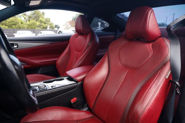 Used 2018 INFINITI Q60 Red Sport 400 w/ Pro Active Package RWD image 9