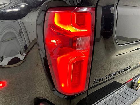 Used 2024 Chevrolet Silverado 3500 High Country w/ High Country Premium Package image 25