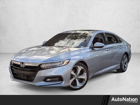 Used 2019 Honda Accord Touring image 1