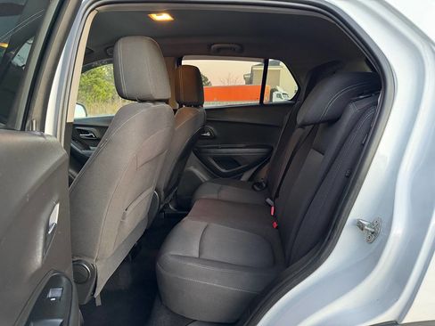 Used 2016 Chevrolet Trax LT image 22