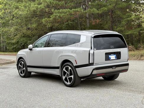 New 2026 Hyundai Ioniq 9 Calligraphy image 4