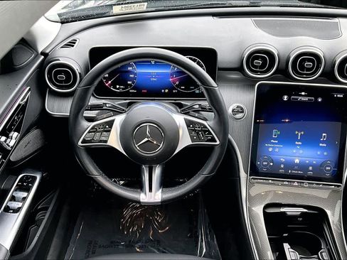 Used 2023 Mercedes-Benz C 300 4MATIC Sedan image 6