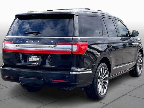 Used 2021 Lincoln Navigator Reserve w/ Luxury Package image 12