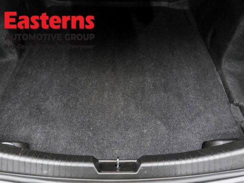 Used 2024 Chevrolet Malibu LT image 9