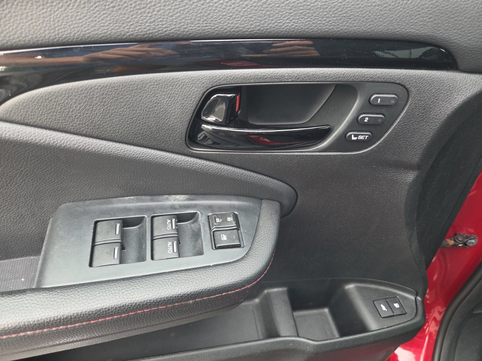 Used 2024 Honda Passport Black Edition image 19