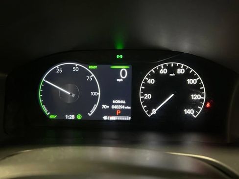 Certified 2025 Honda CR-V Sport Touring image 26