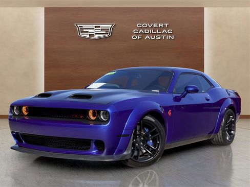 Used 2022 Dodge Challenger SRT Hellcat image 1