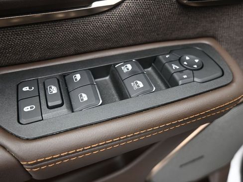 New 2026 RAM 1500 Limited image 13