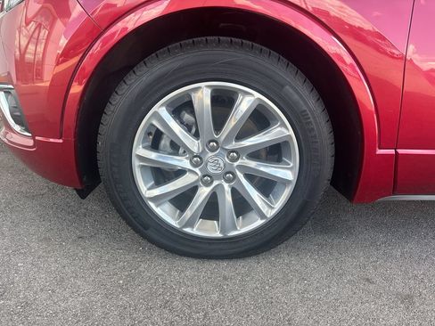 Used 2020 Buick Envision Essence w/ LPO, Cargo Package FWD image 33