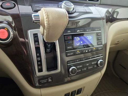 Used 2015 Nissan Quest Platinum w/ Protection Package image 37