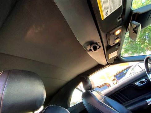 Used 2022 Ford Mustang Premium image 23