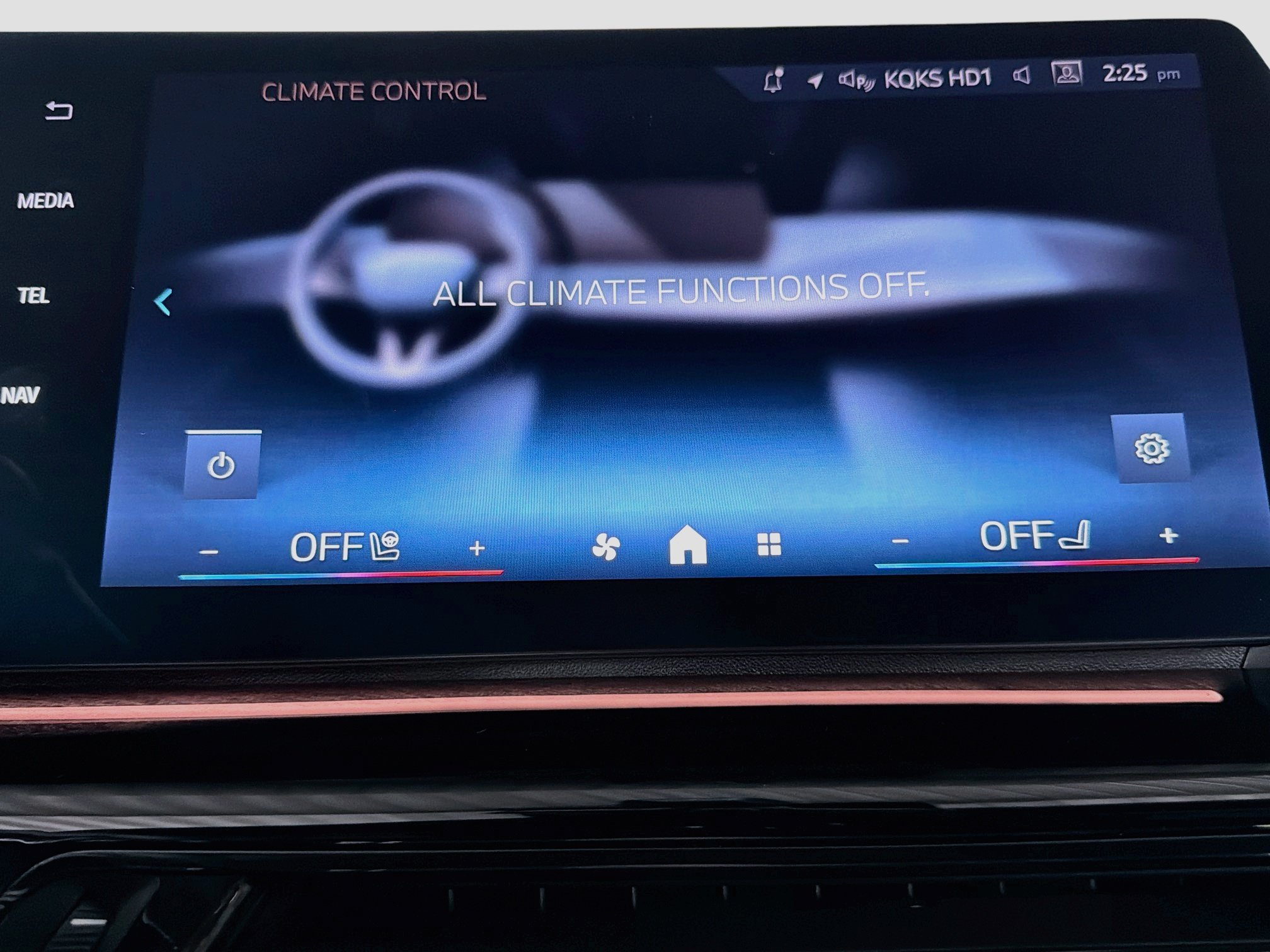 Used 2026 BMW X2 xDrive28i AWD/4WD image 23