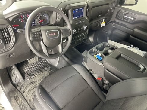 New 2025 GMC Sierra 2500 Pro w/ Convenience Package image 19