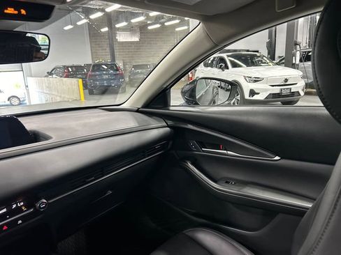 Used 2023 MAZDA CX-30 AWD 2.5 S w/ Select Package image 24