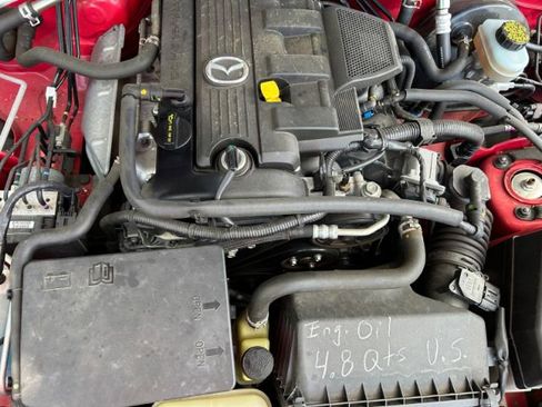 Used 2014 MAZDA MX-5 Miata Sport w/ Convenience Package image 31