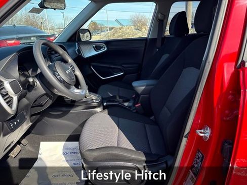 Used 2024 Kia Soul LX w/ Option Group 015 image 11