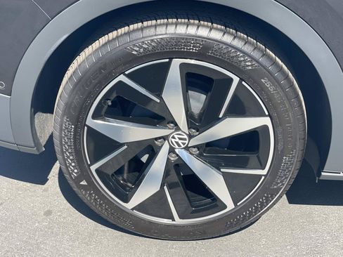 Certified 2023 Volkswagen ID.4 Pro S RWD image 6