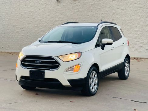 Used 2019 Ford EcoSport SE w/ SE Convenience Package image 3