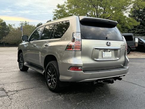 Used 2023 Lexus GX 460 Premium image 13
