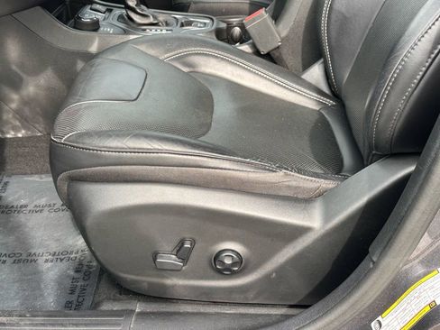 Used 2021 Jeep Cherokee Latitude Lux 80th Anniv w/ Quick Order Package 26U 80TH image 13