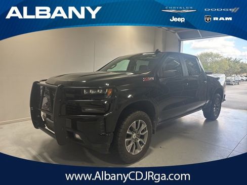 Used 2020 Chevrolet Silverado 1500 RST image 1