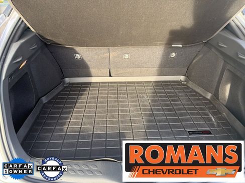 Used 2020 Toyota C-HR XLE image 20