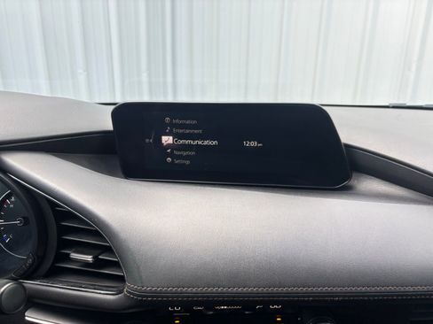 Used 2021 MAZDA MAZDA3 2.5 Turbo Sedan w/Premium Plus image 24