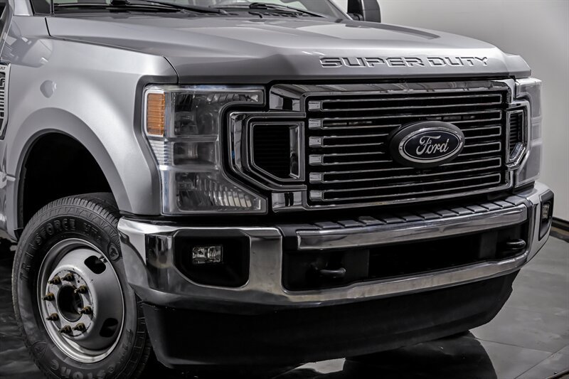 Used 2022 Ford F350 XLT AWD/4WD image 2