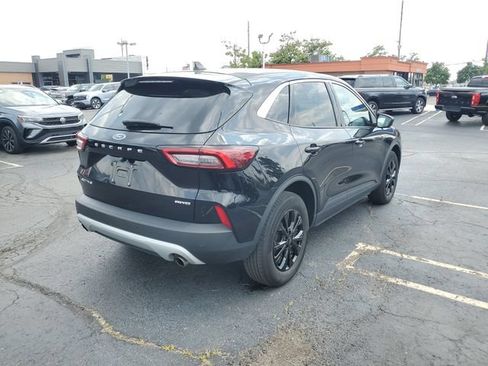 Used 2023 Ford Escape Active w/ Tech Pack #2 AWD/4WD image 5
