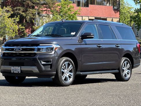 Used 2024 Ford Expedition Max Limited RWD image 8