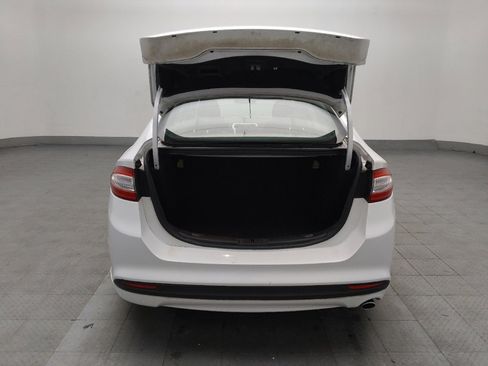 Used 2015 Ford Fusion SE image 29