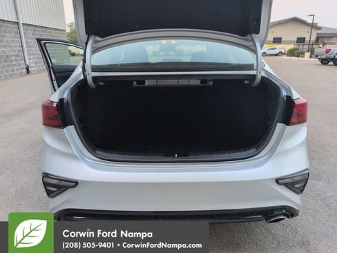 Used 2019 Kia Forte LXS FWD image 28