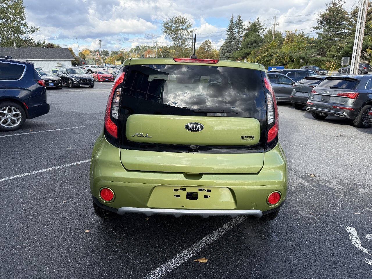 Used 2019 Kia Soul + FWD image 10