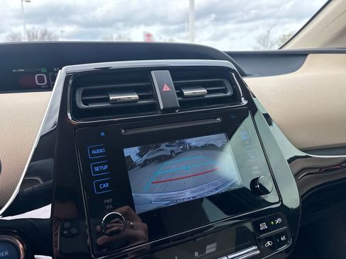 Used 2016 Toyota Prius Two image 16