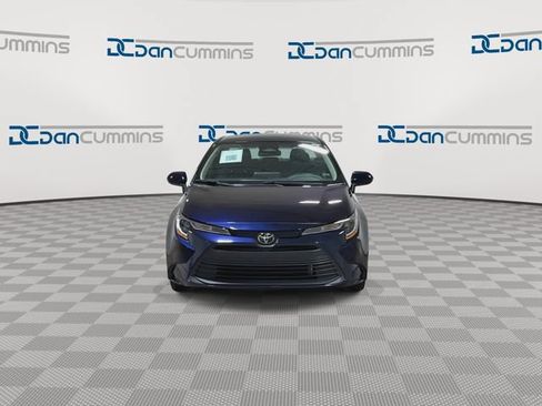 Used 2024 Toyota Corolla LE FWD image 3