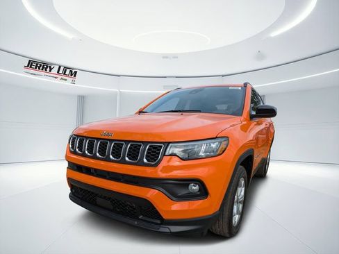 New 2026 Jeep Compass Latitude AWD/4WD image 6
