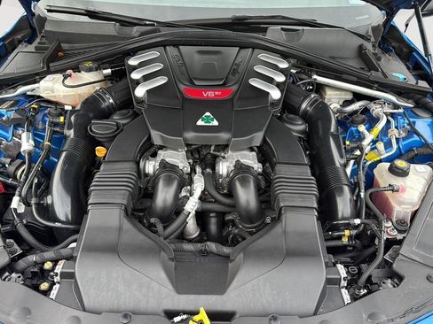 Used 2018 Alfa Romeo Giulia Quadrifoglio w/ Driver Assist Dynamic Package image 34