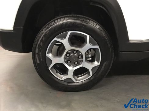 Used 2022 Jeep Compass Trailhawk w/ Trailhawk Elite Group AWD/4WD image 21
