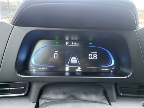 Used 2025 Hyundai Elantra Sport image 15