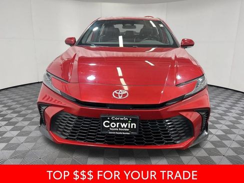 Used 2025 Toyota Camry SE FWD image 2