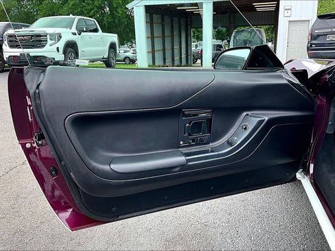 Used 1995 Chevrolet Corvette Convertible RWD image 21