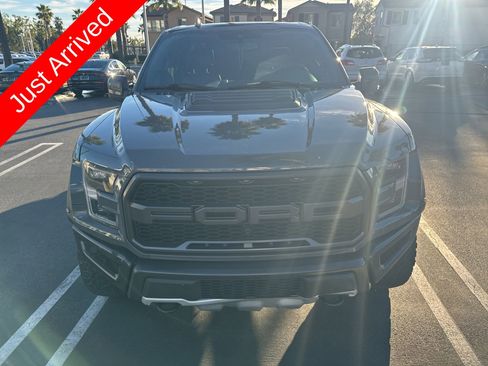 Used 2020 Ford F150 Raptor w/ Equipment Group 802A Luxury image 2