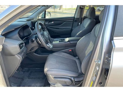 Used 2022 Hyundai Santa Fe SE image 11